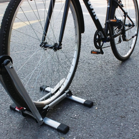 MaxxHaul 80717 Foldable Floor Bike Stand Fits 20 inch-29 inch Sports Bicycles - Picture 4 of 4